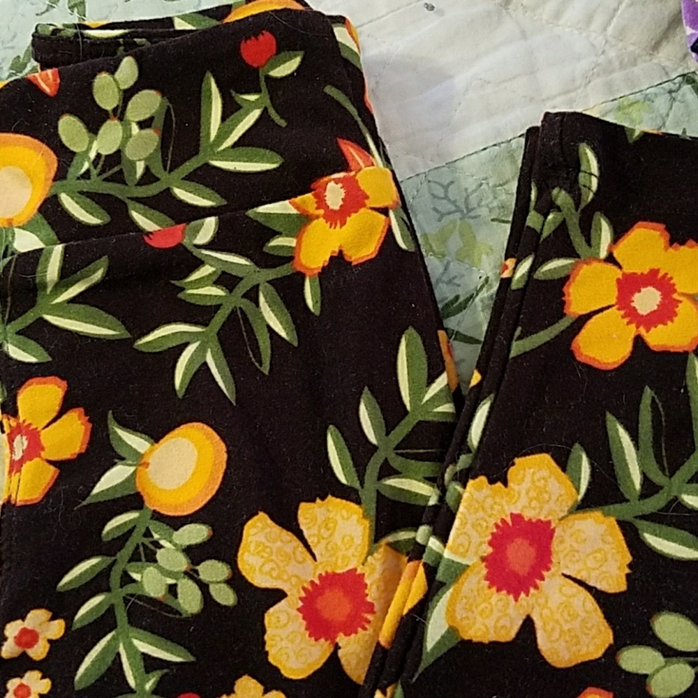 Kids Lularoe leggings